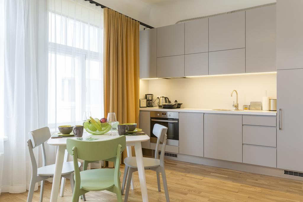 Saaresalu City Center Apartment Пярну Экстерьер фото
